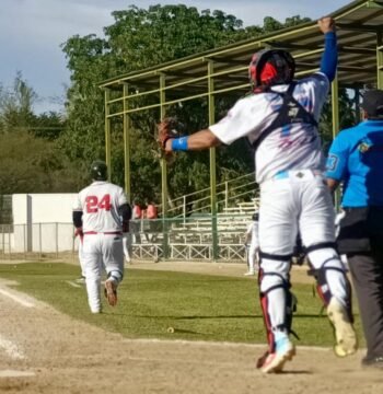 Choque de poder a mediodía; el título arde en LBJ2F