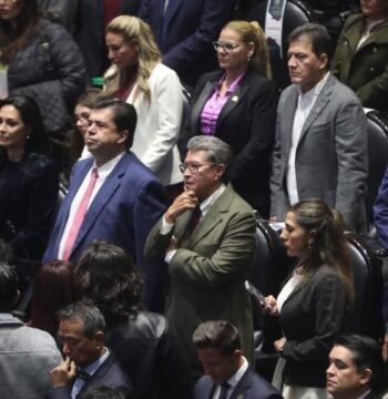 Monreal cierra filas con Sheinbaum para reducir pensiones millonarias