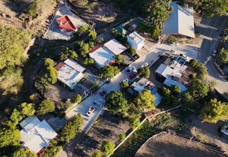 En El Huejote, una calle nueva cambia la rutina de las familias