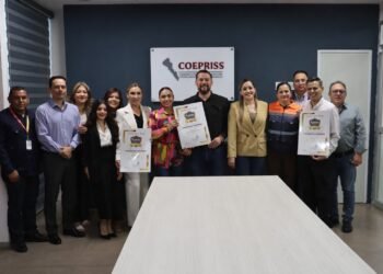 COEPRISS reconoce a negocios que cumplen normas sanitarias