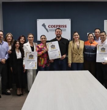 COEPRISS reconoce a negocios que cumplen normas sanitarias