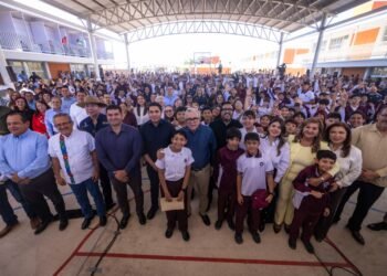 ETI 101, la secundaria que transformará la educación en Valle Alto