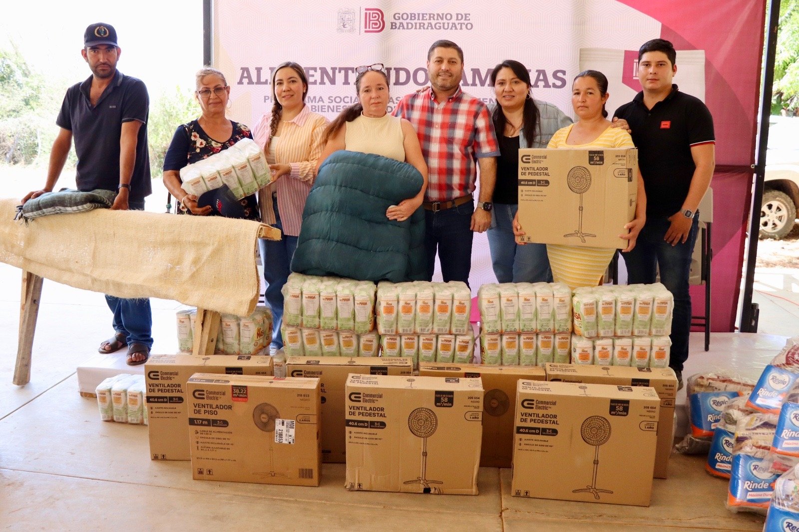 Amplían apoyo alimentario en Cortijos de Guaténipa