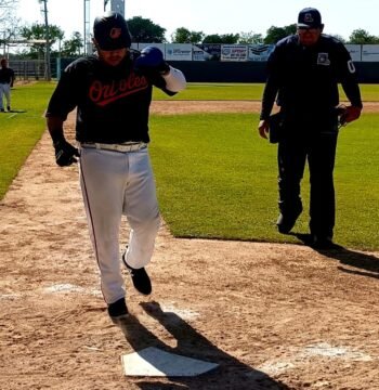 Cruz desata tormenta y sacude en Liga JAPAC