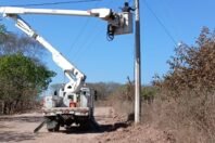 Más luz en la sierra: Badiraguato supera las 2 mil luminarias en comunidades <br> <span style='color:#FFFFFF;font-size:16px;letter-spacing:1px;'>El alumbrado avanza en zonas donde la oscuridad marcaba la rutina diaria</span>