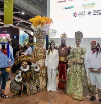 Sinaloa se promueve en el Tianguis Turístico 2026 en Acapulco <br> <span style='color:#FFFFFF;font-size:16px;letter-spacing:1px;'>Sostiene reuniones con aerolíneas y operadores para atraer visitantes y fortalecer rutas</span>