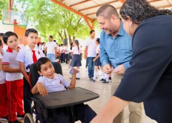Escuelas de Badiraguato retoman clases sin contratiempos