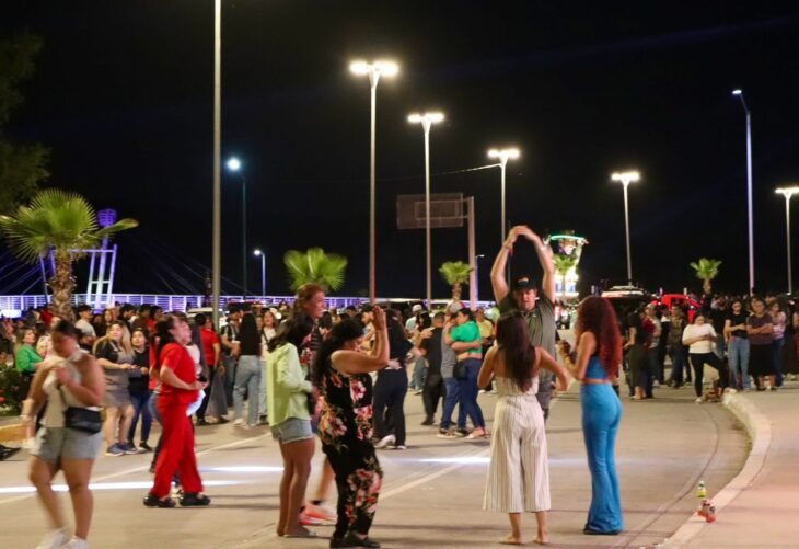 Disfrutan el penúltimo día del Carnaval de Primavera Badiraguato 2026