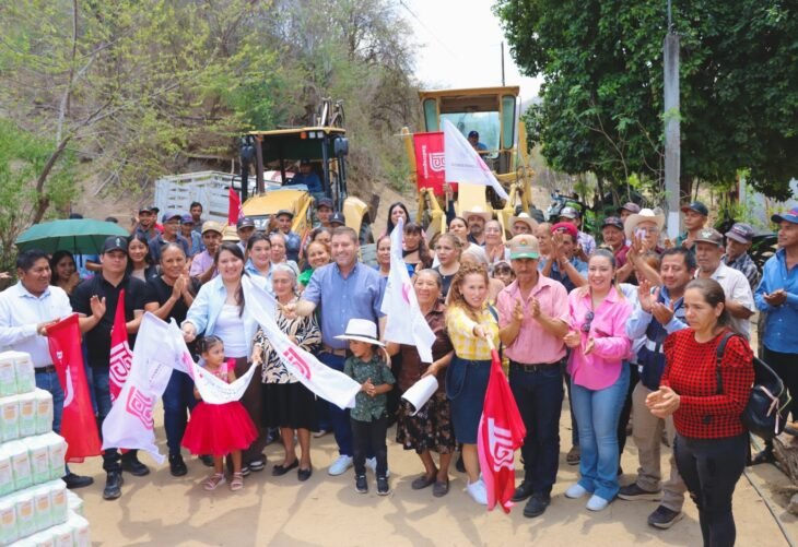 Inician pavimentación y alumbrado en Cortijos de Guatenipa, Badiraguato