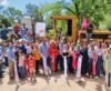 José Paz López inicia pavimentación y lleva apoyos sociales a Santiago de los Caballeros