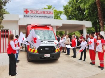 Cruz Roja Badiraguato recibe una nueva ambulancia equipada