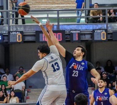 Tebacas inaugura Arena Badiraguato con triunfo ante FOHR